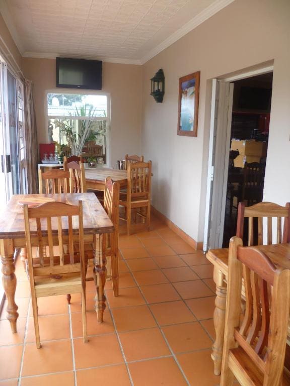 Absolute Cornwall Bed and Breakfast - View 4
