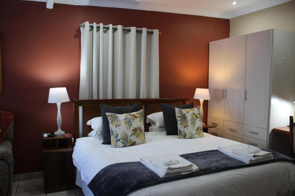 Accommodation at Potch Guesthouse - View 7
