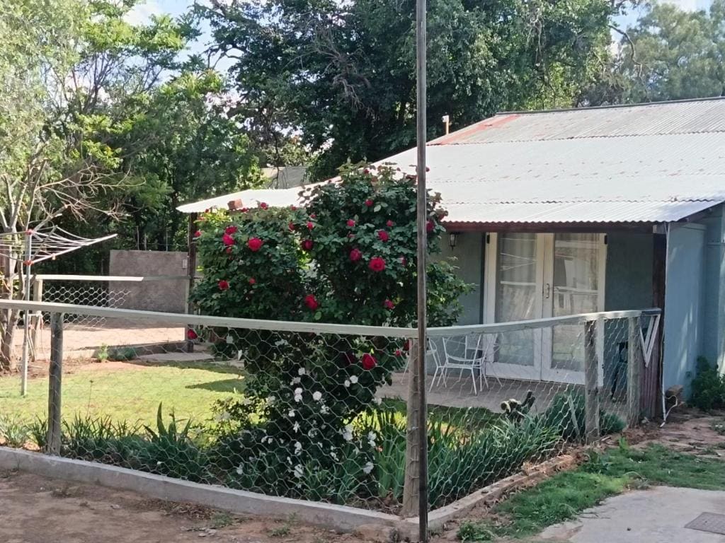 Anker Guesthouse - Main view
