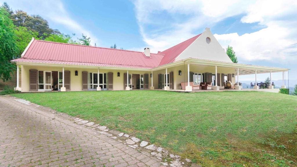 Arum Hill Lodge - Main view