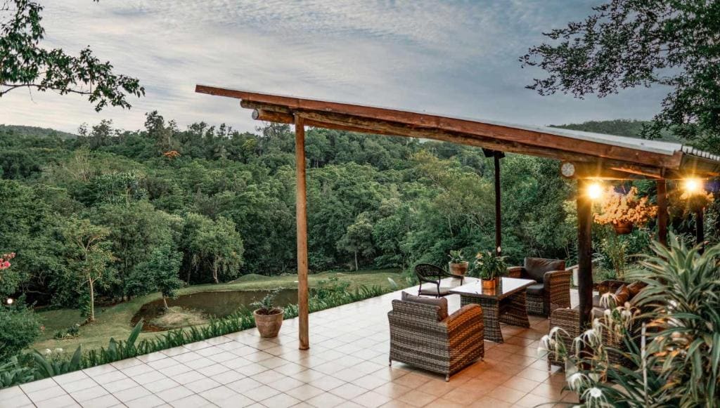 Bushbaby Valley Lodge - View 7