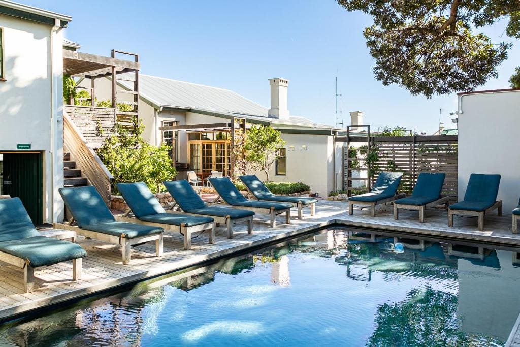 Camps Bay Village - Stone Cottages - View 7