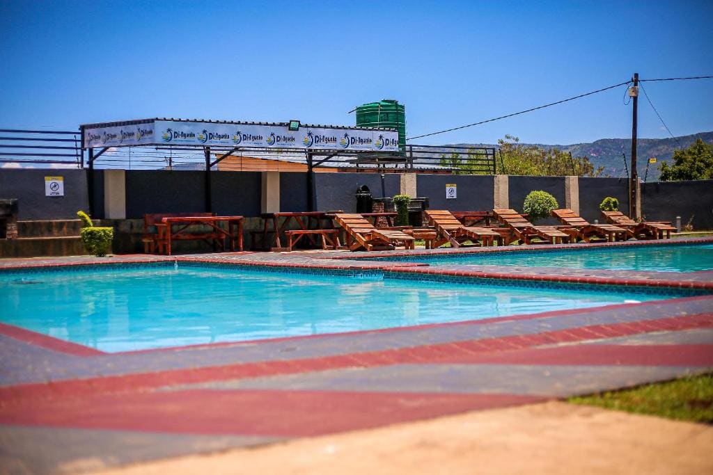 Dingwako Lodge - Main view