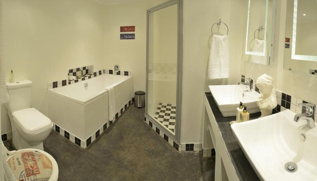 Duke & Duchess Boutique Hotel - View 3