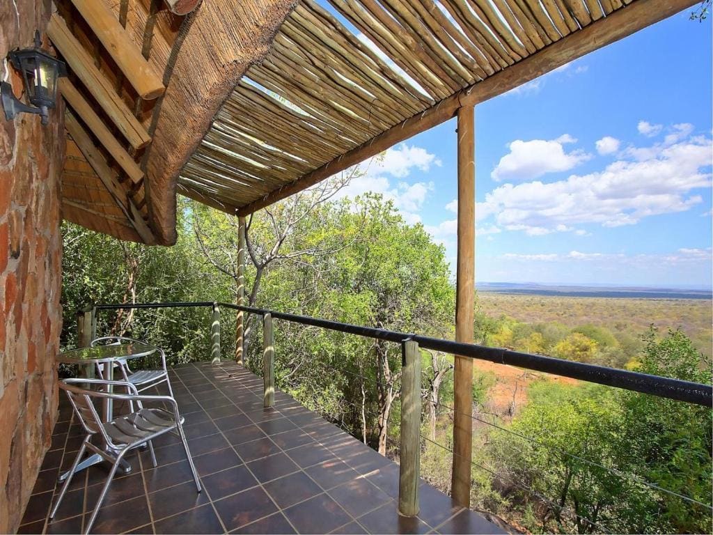 Ehlathini Game Lodge - Main view
