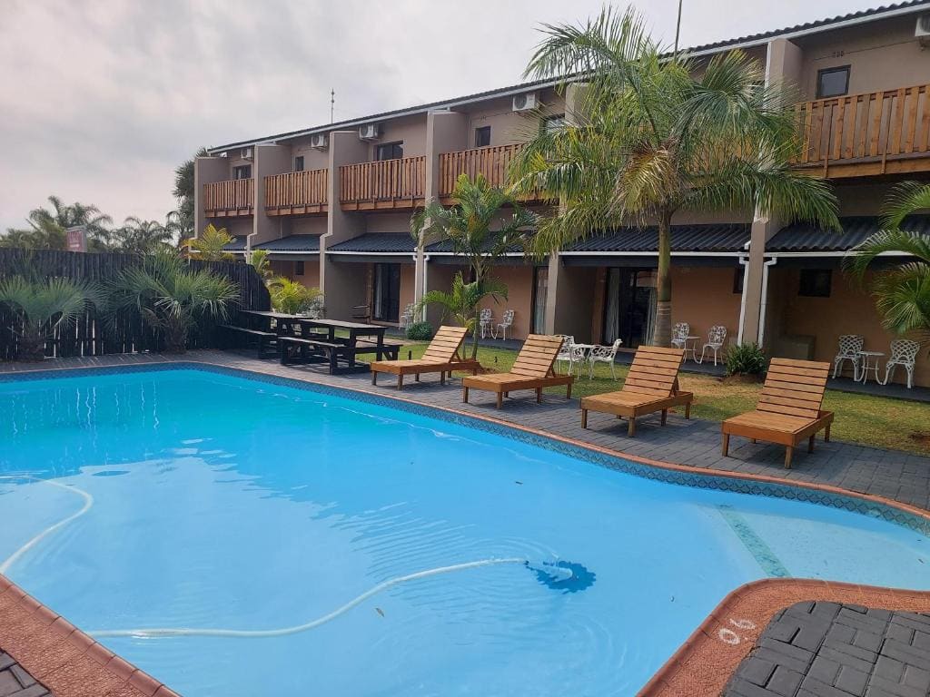 St Lucia Lodge - View 4