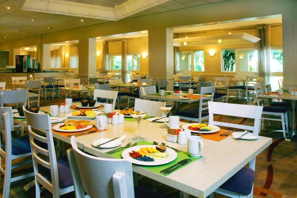 Garden Court OR Tambo International Airport - View 3