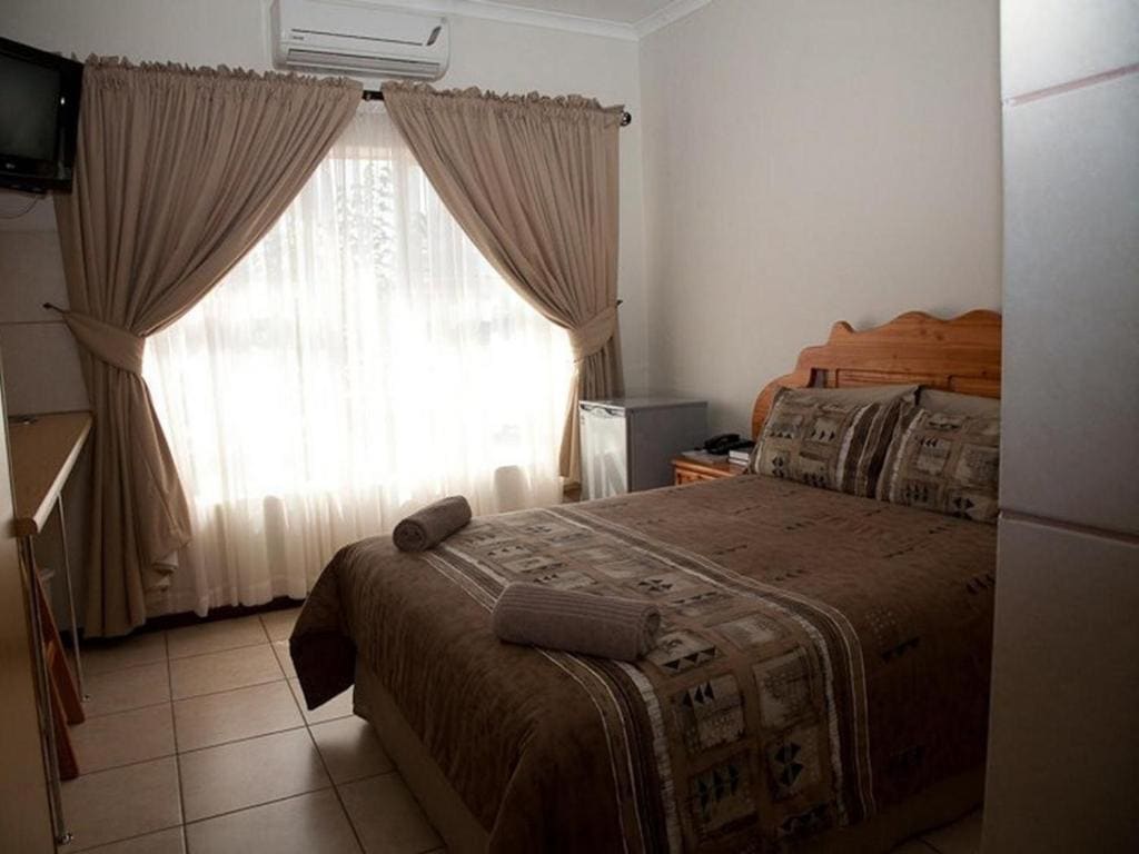 Golden Pillow Guest House - View 2