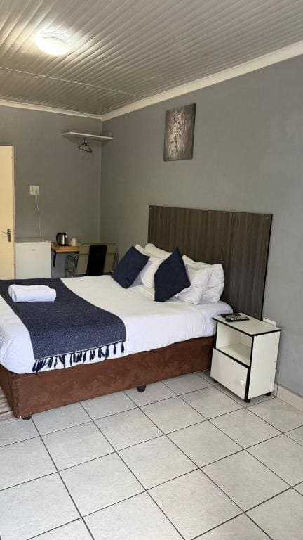 Host Hub Guest House - View 6