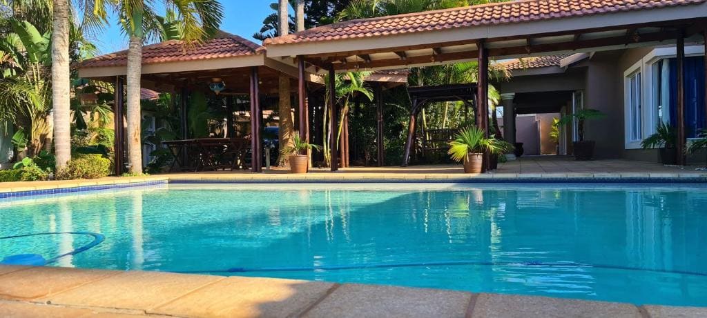 Illovo Beach house - View 4