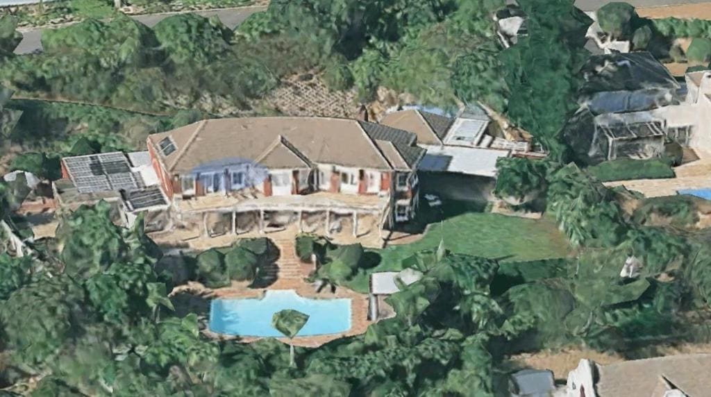 Innisfree Manor - Main view