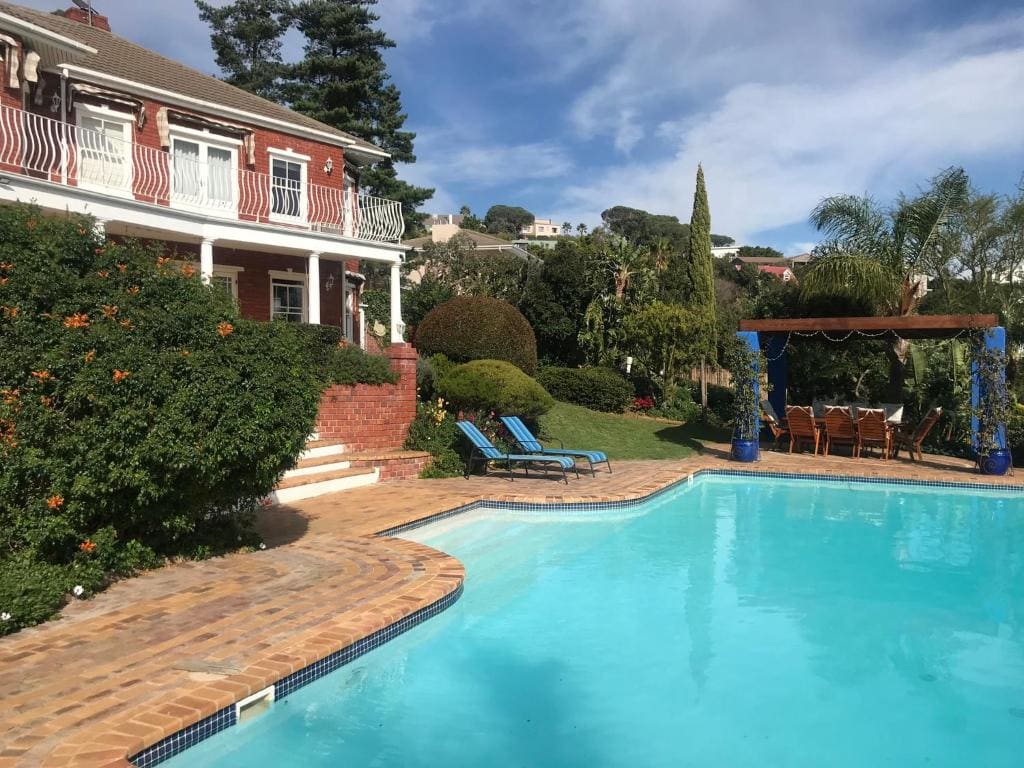 Innisfree Manor - View 3