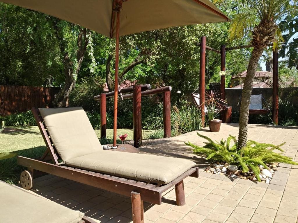 Journey's Inn Africa Guest Lodge - View 5