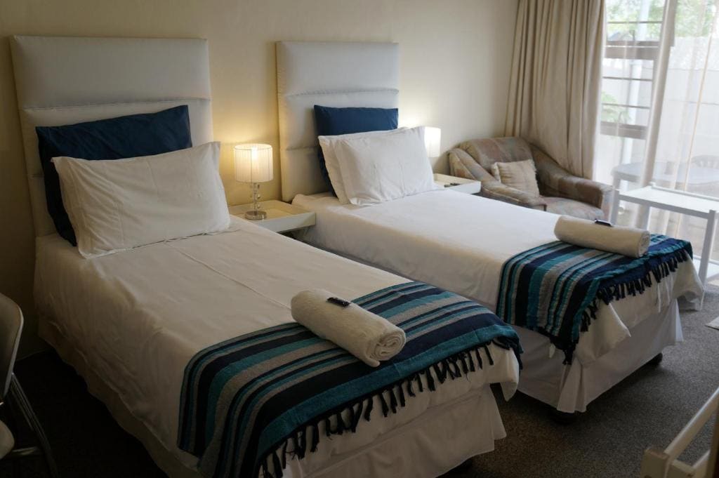Kennington Palms B&B/Self Catering - View 6