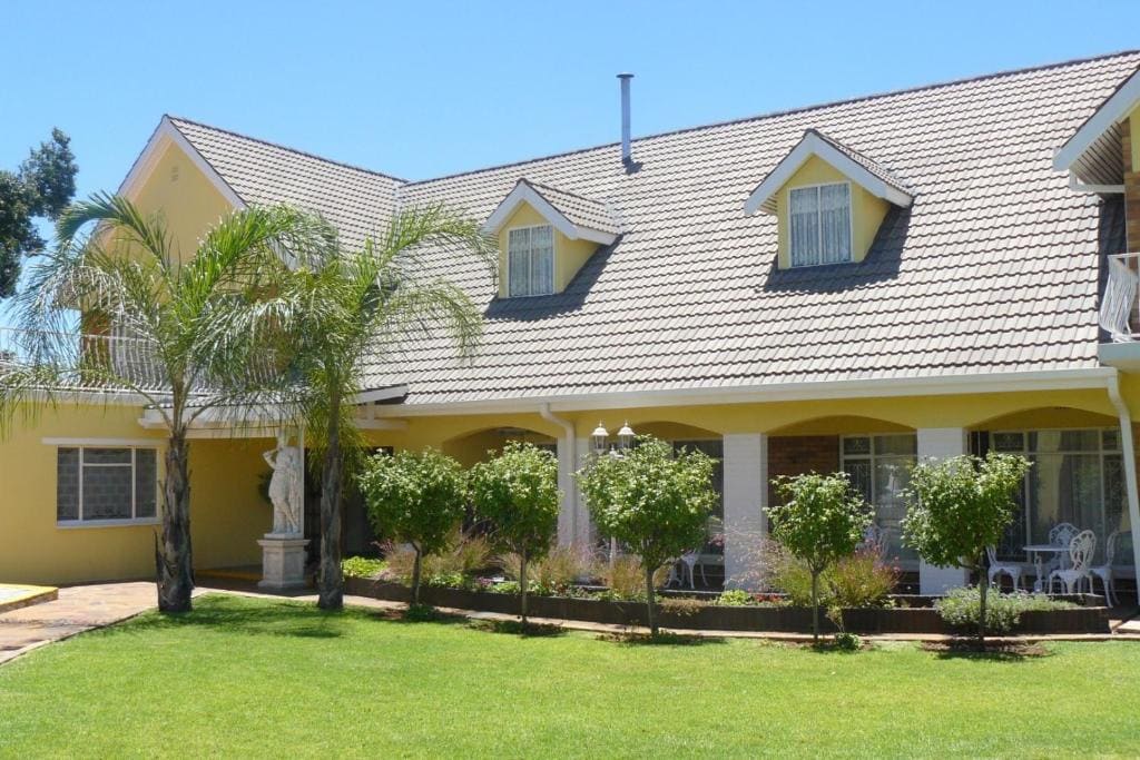 Kimberley Manor Guesthouse - Main view