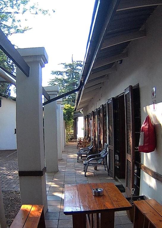 Kuru-Kuru Guesthouse - View 3