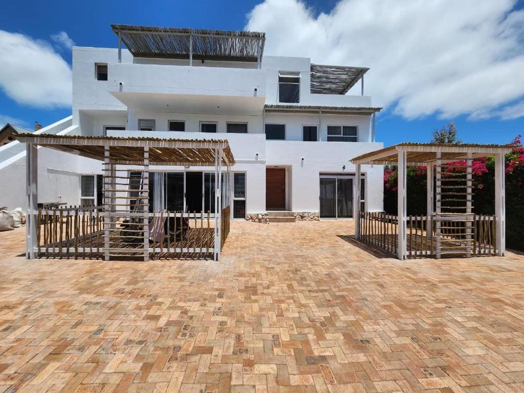 Langebaan Guest House - Main view