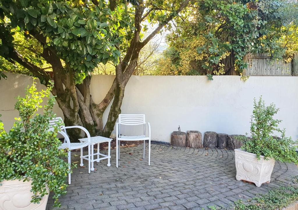 Laurel Cottage - View 3