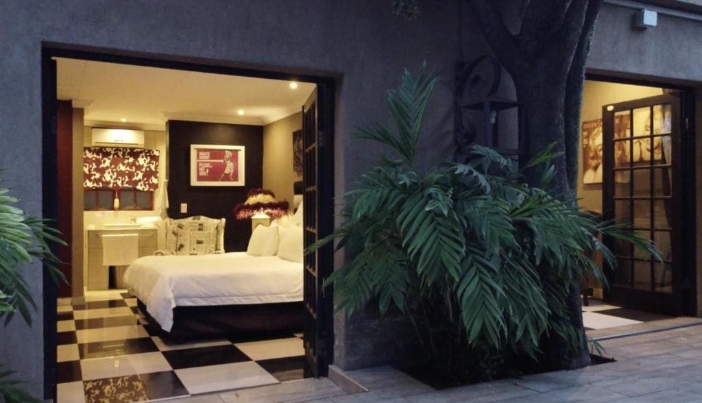 Little Eden Guest Lodge - View 2