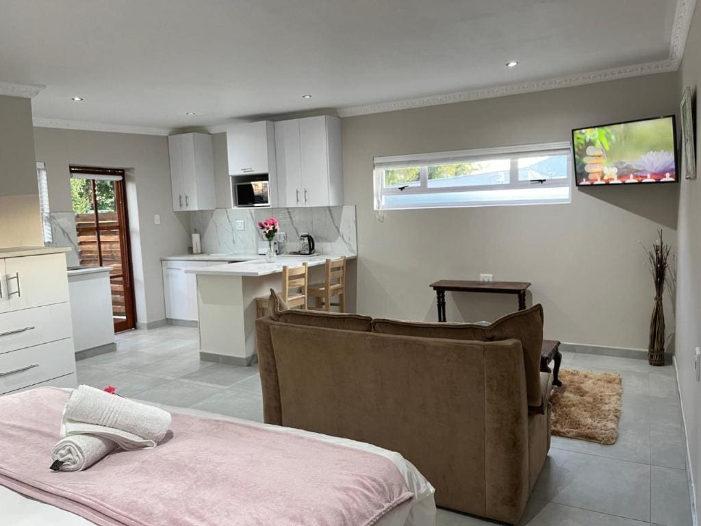Luneburgh Cottages - View 4