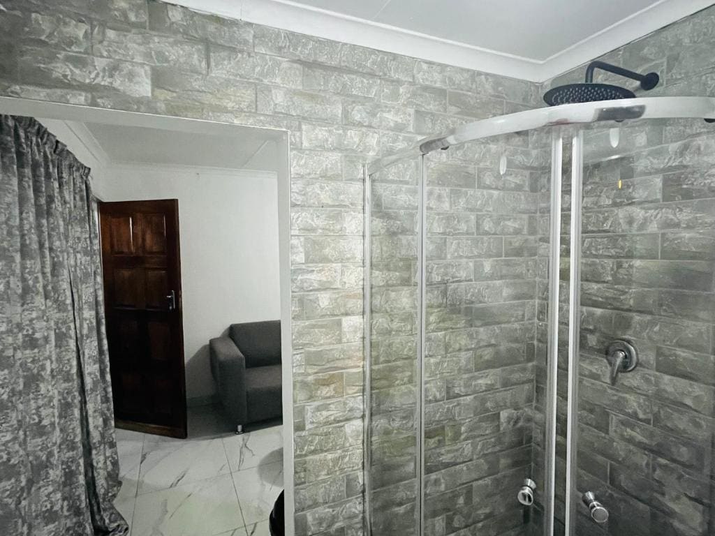 Mohwelere Guest House - View 3