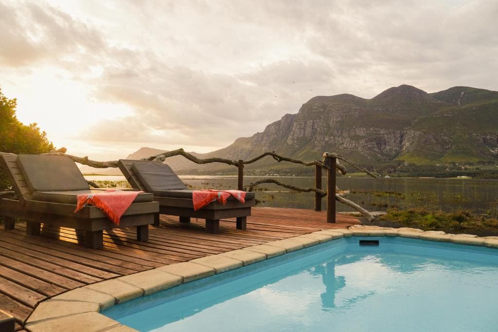 Mosaic Lagoon Lodge - View 6