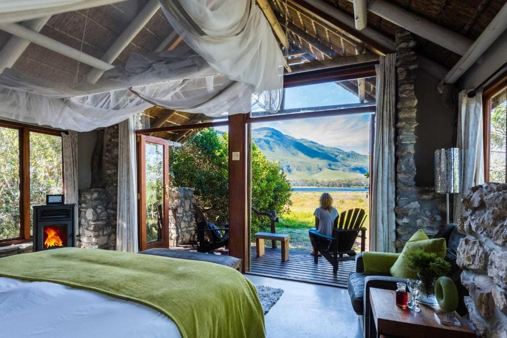 Mosaic Lagoon Lodge - View 2