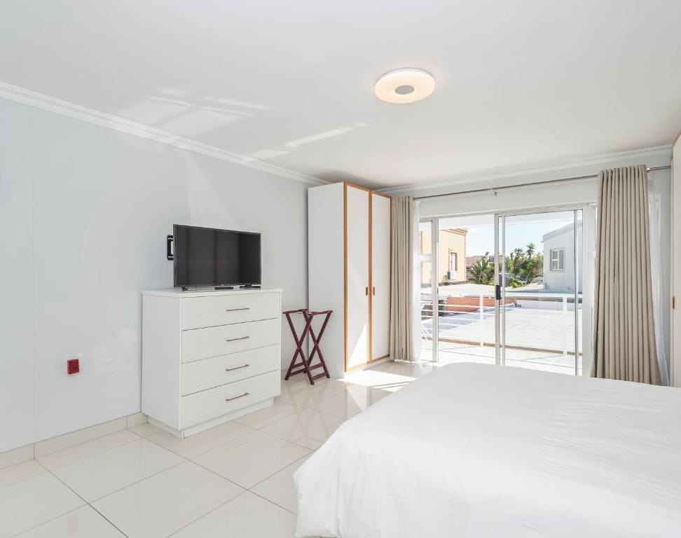 Ocean Way Villas - Self Catering - View 6