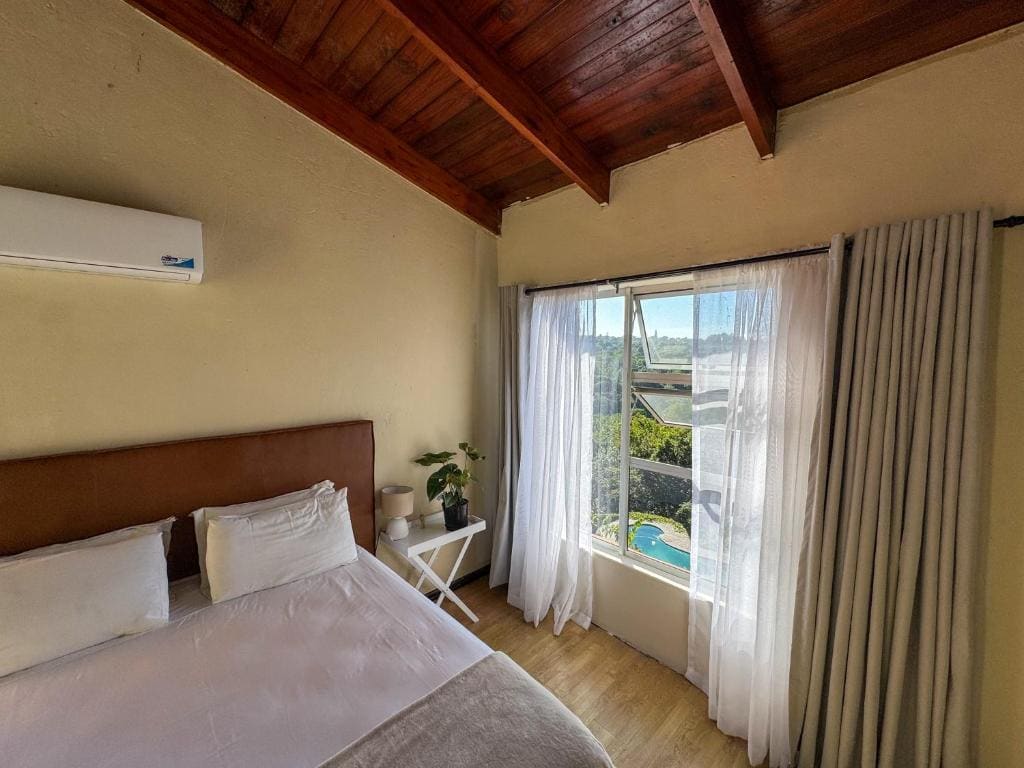 Palm Grove Lodge - View 6