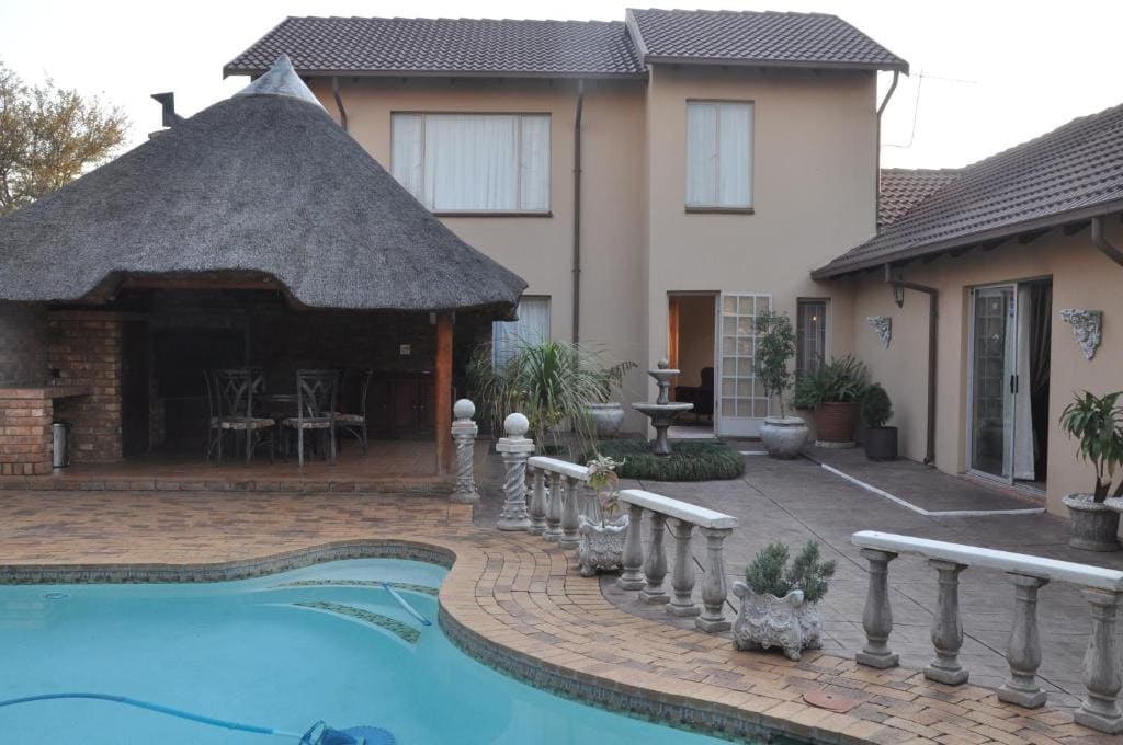 Pilgrims Delight Guest House - View 2