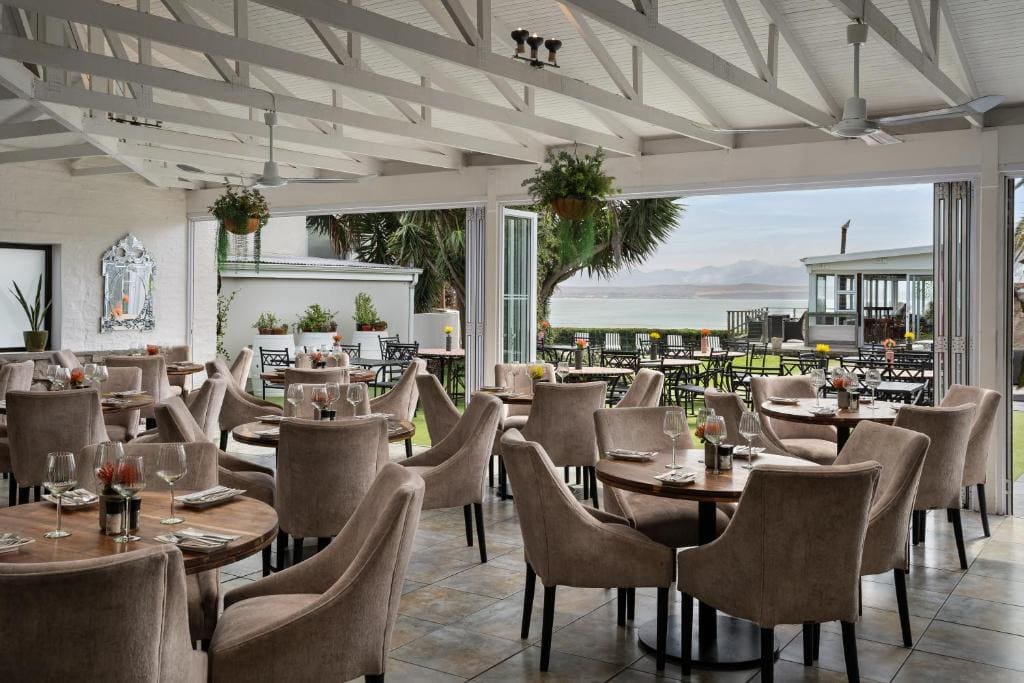 Protea Hotel by Marriott Mossel Bay - View 3