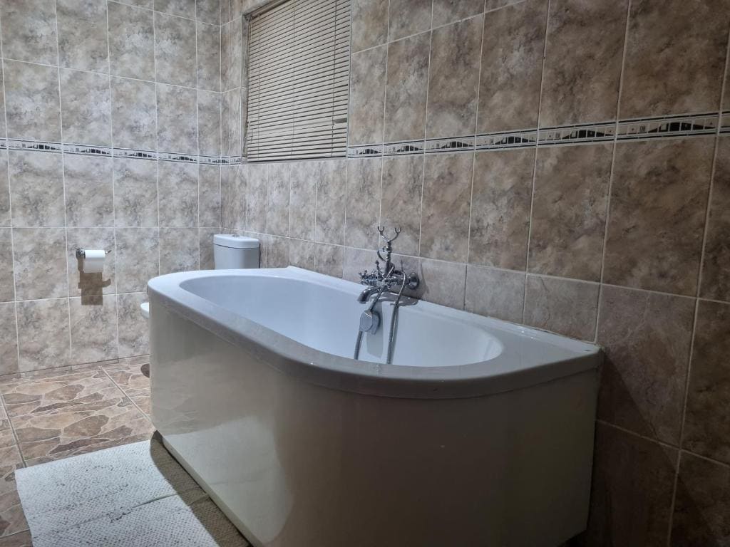 Red Apple Guest House - View 4