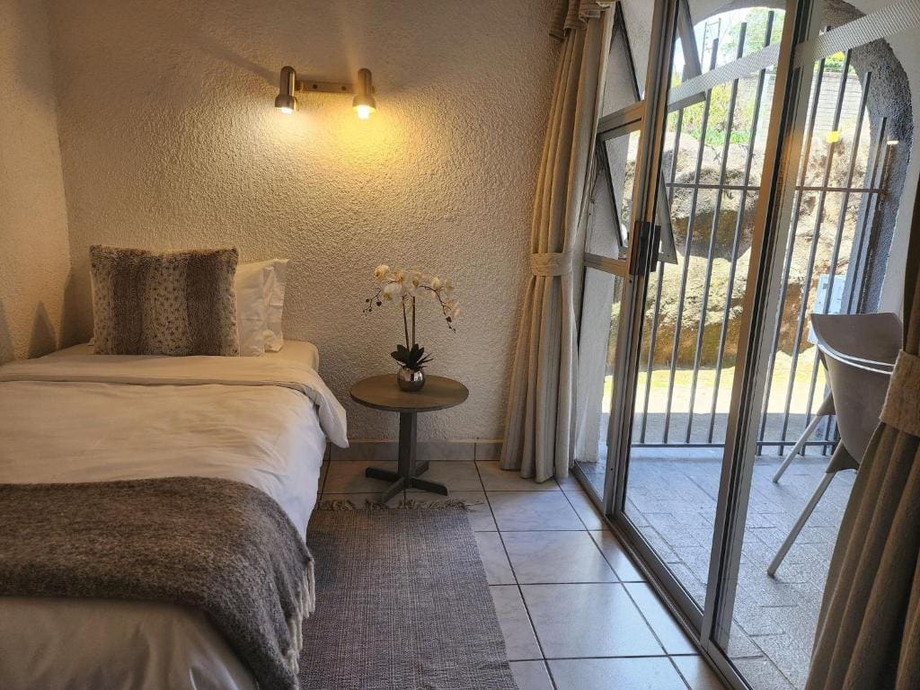 Busa House - Triple Room - View 6