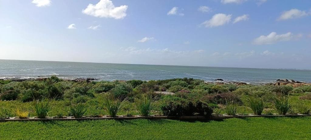 Sea Views Beach Cottage - View 6