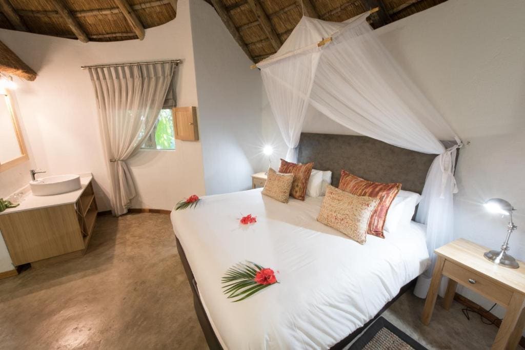Sefapane Lodge and Safaris - View 6
