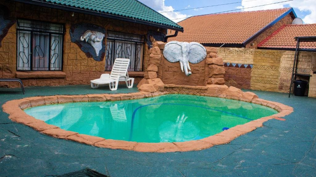 Sikhula Sonke Guest House - View 4
