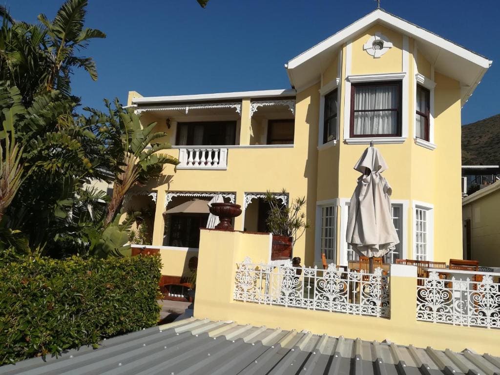 Stadium Guest House - View 4