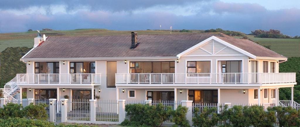 The Beach House - Main view