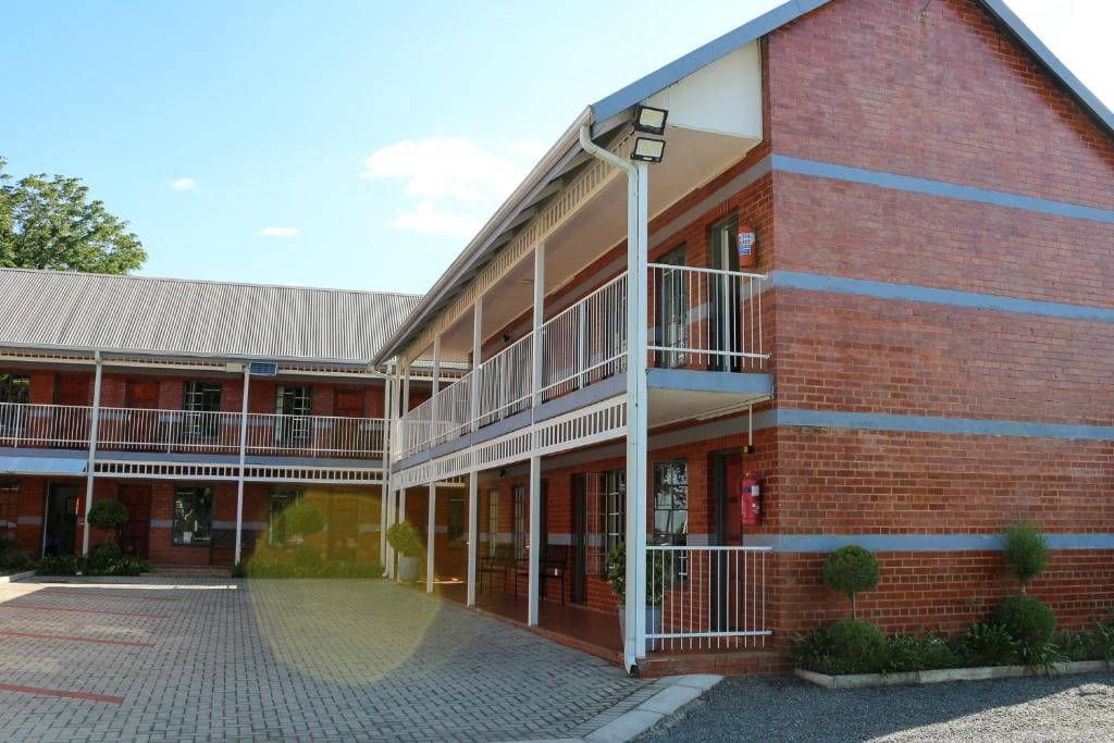 The Cannon Lodge - View 5