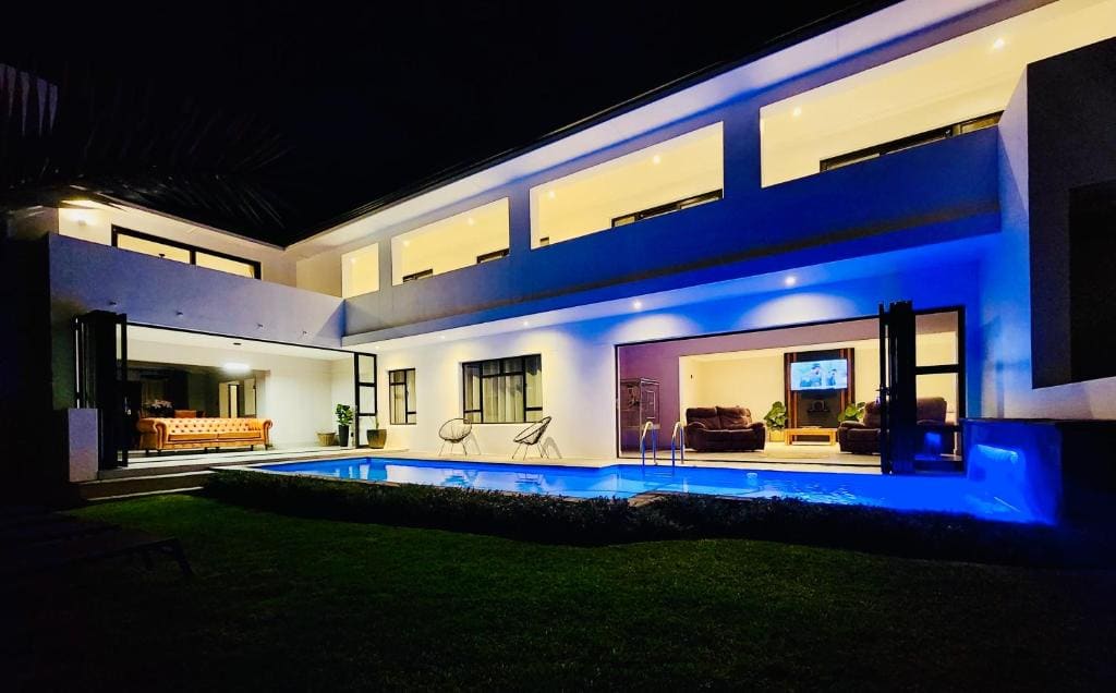 The Cliff Villa Boutique Guesthouse - Main view