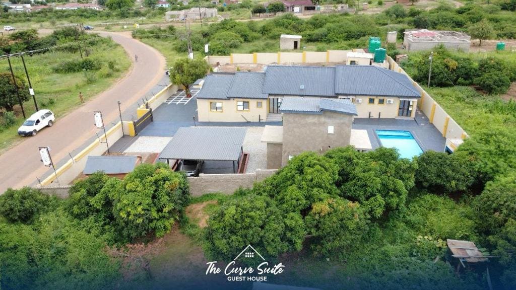 The Curve Suite Guest House - Main view