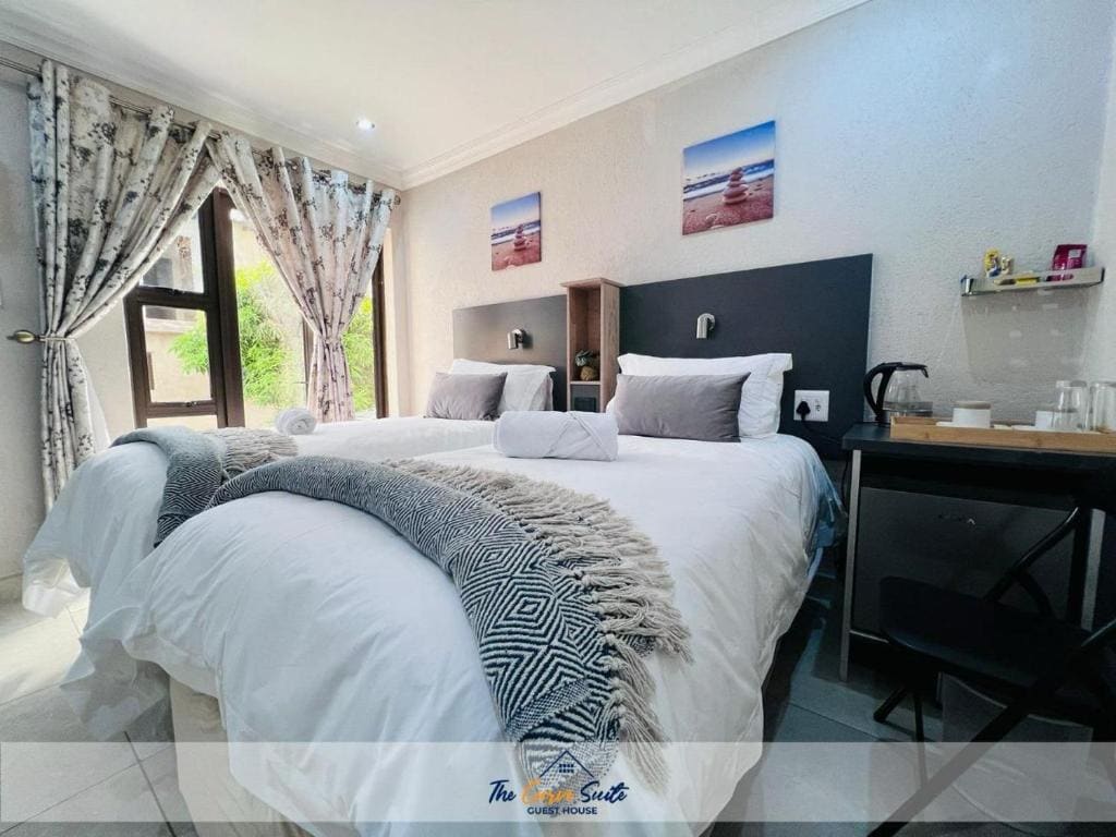 The Curve Suite Guest House - View 6