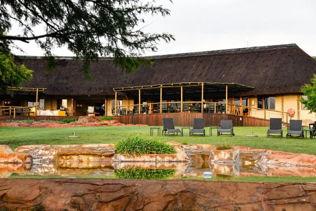 The Springbok Lodge - Main view