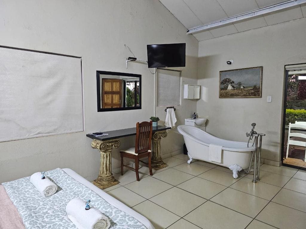 Tzaneen White House Lodge - View 7