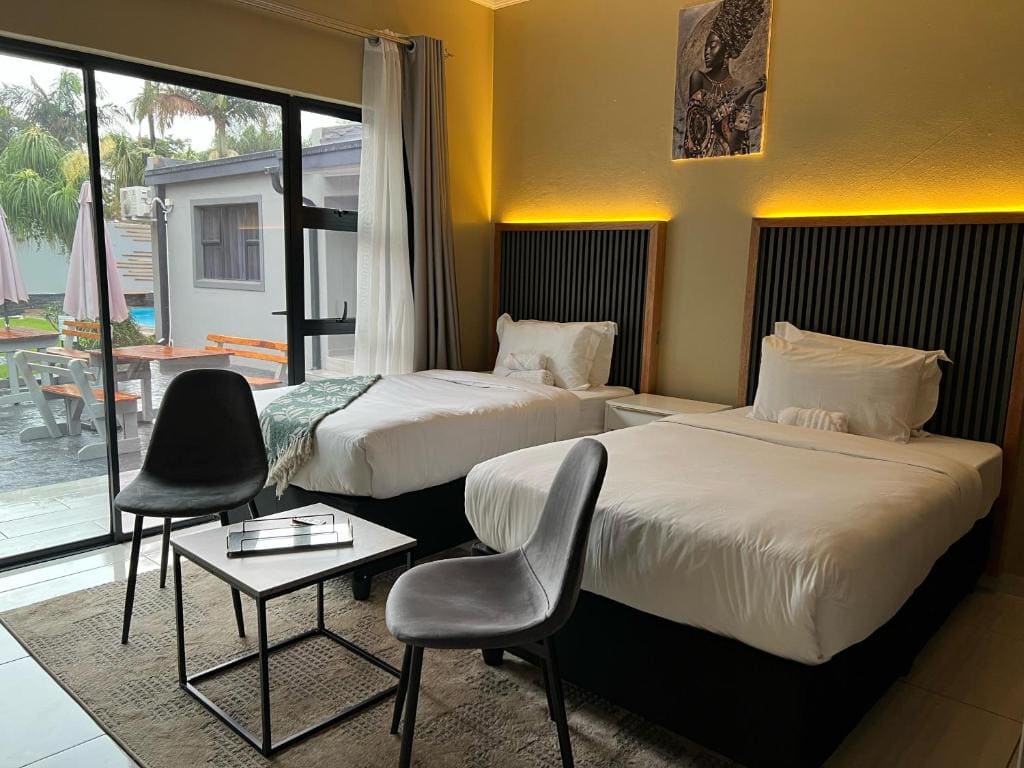 Villameyer Lodge - View 6