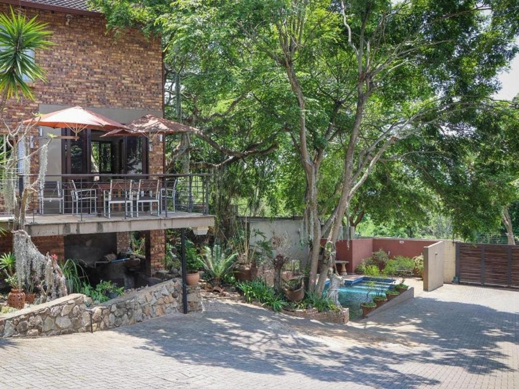 Willow Inn - Main view