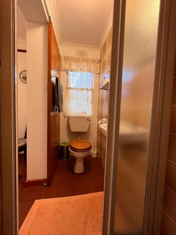 Zoete Inval Travelers Lodge Guesthouse Hermanus - View 6