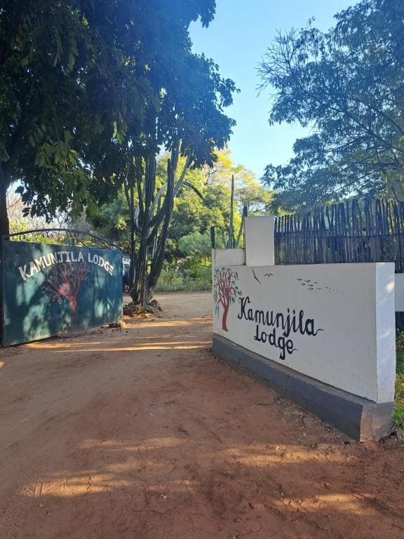Kamunjila Lodge - View 5