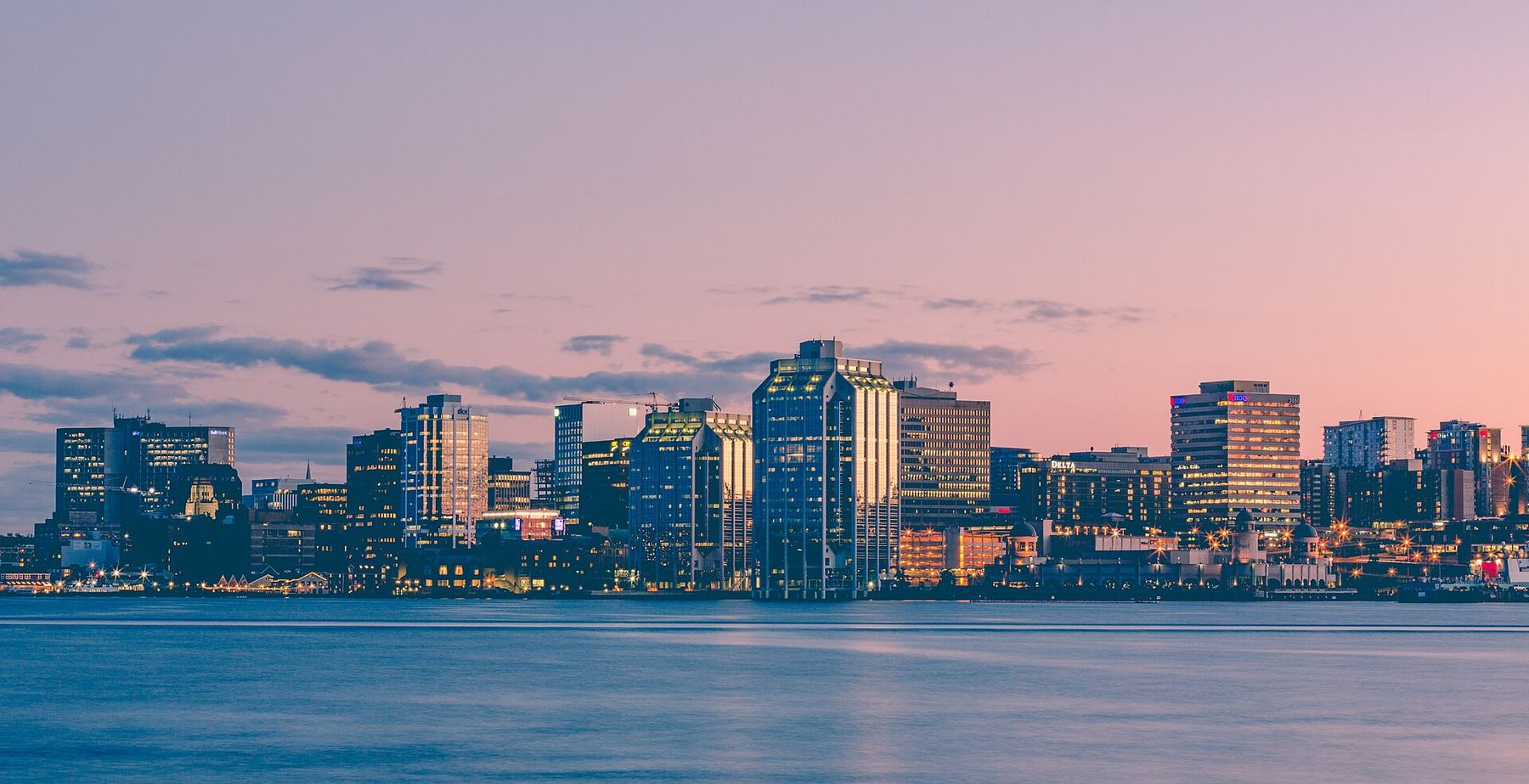 إطلالة على Halifax