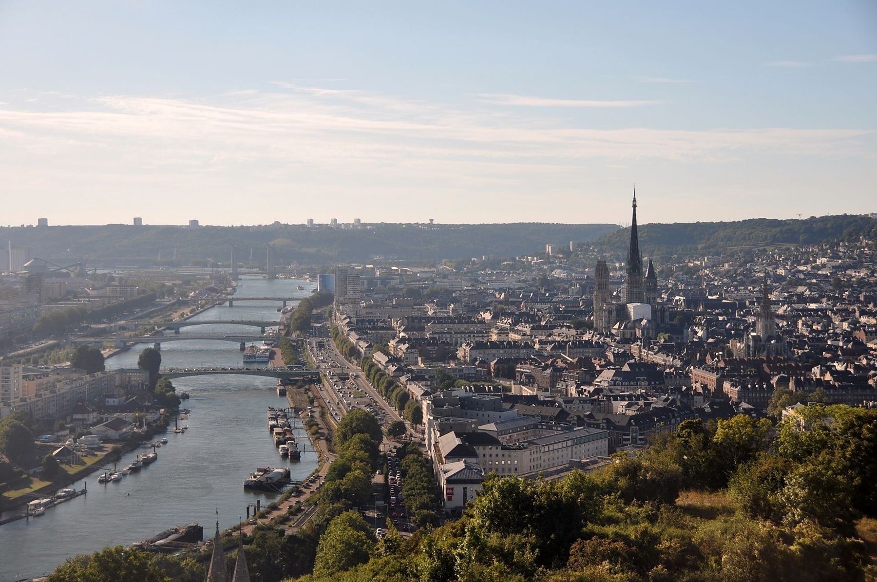Una veduta di Rouen